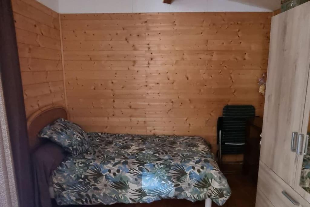 Maisonnette Chez L'Habitant Ла-Сьота Экстерьер фото